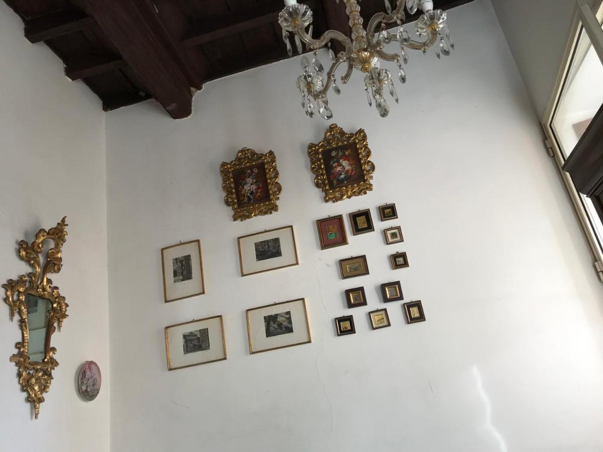 Room For Rent In Rome Trastevere Экстерьер фото